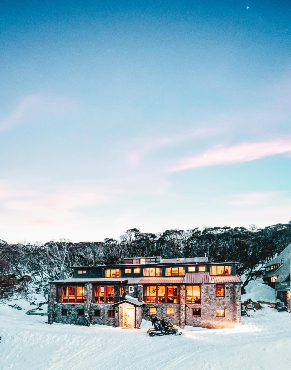 Boonoona Ski Lodge Perisher Valley Exterior photo